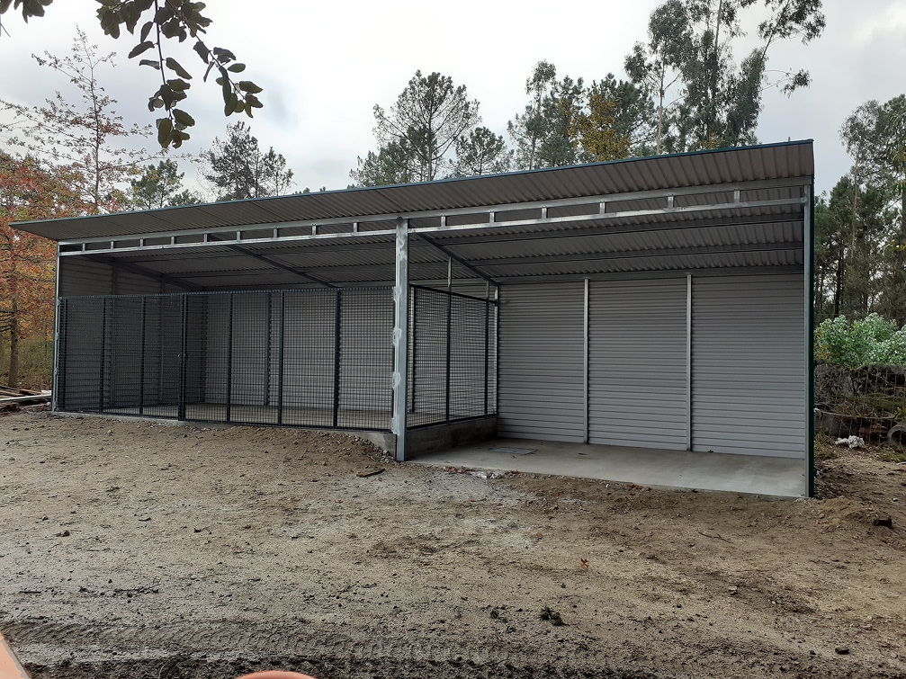 cobertura metalica verde