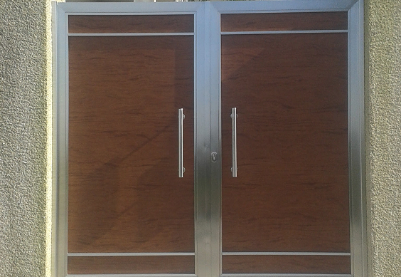 Portão metalico laminado