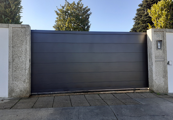 Portão metalico de correr